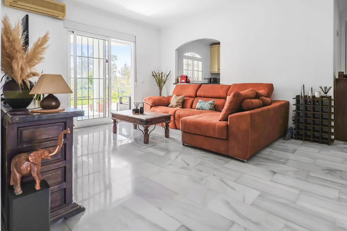 755a2a99-f222-4846-81aa-8fe19f2edc8b