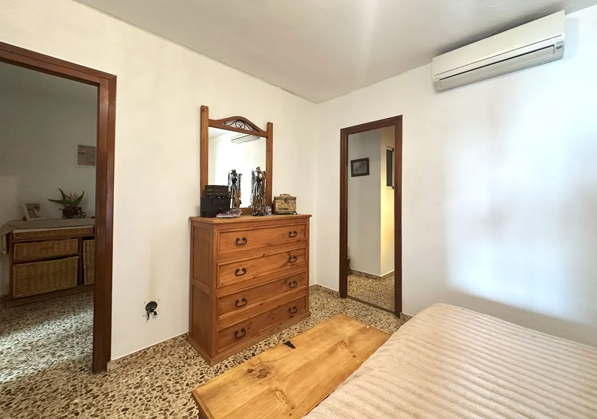 08aa9aa1-464d-4db5-977b-446a73f52eab