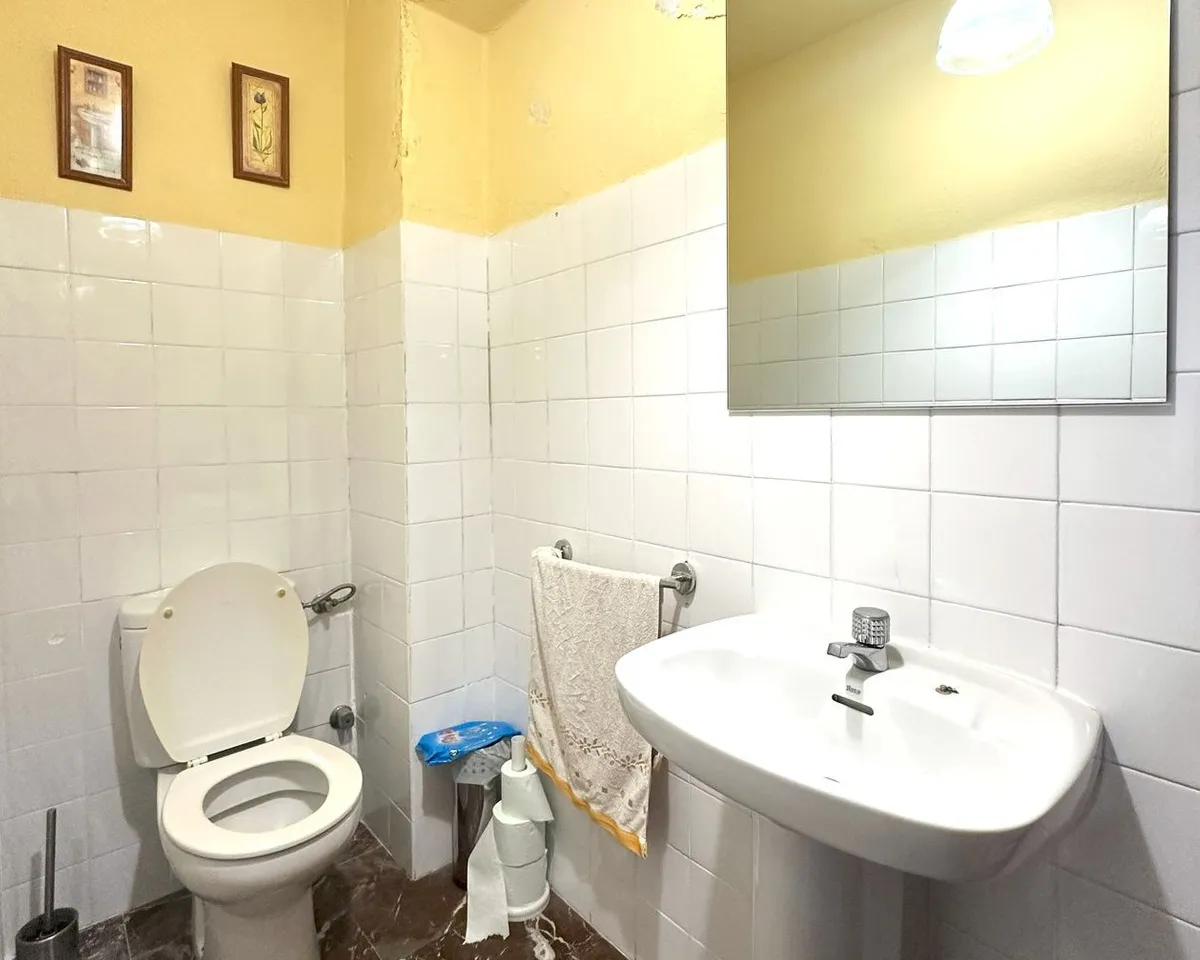 6c450ef3-8181-4201-8174-62badb467749