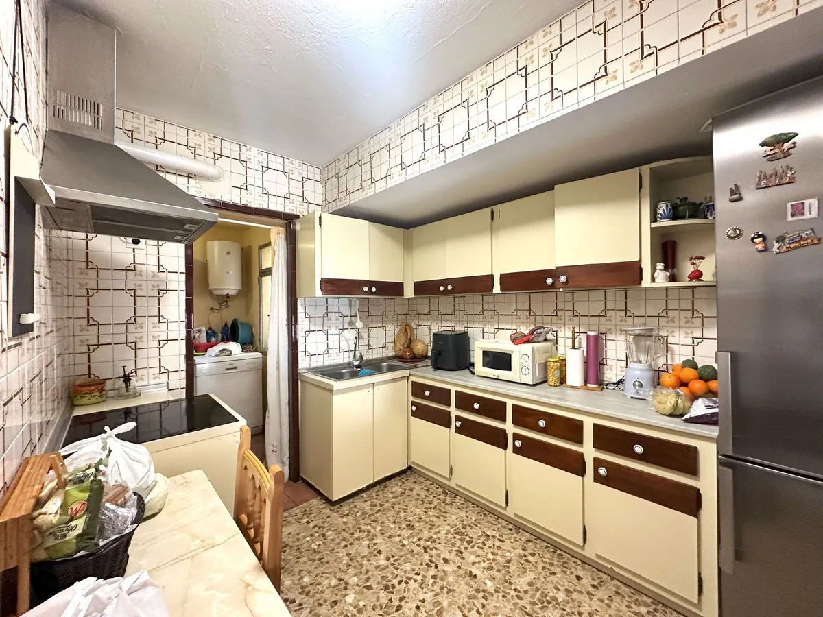 8361d913-8153-48d8-8f5c-bd54f41d9727