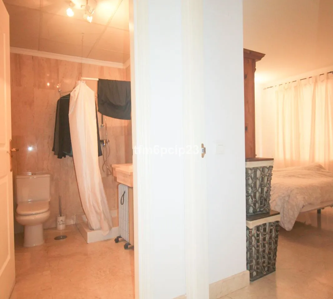 7e348f4f-711f-4a1e-a4cd-977fdce8a1d5