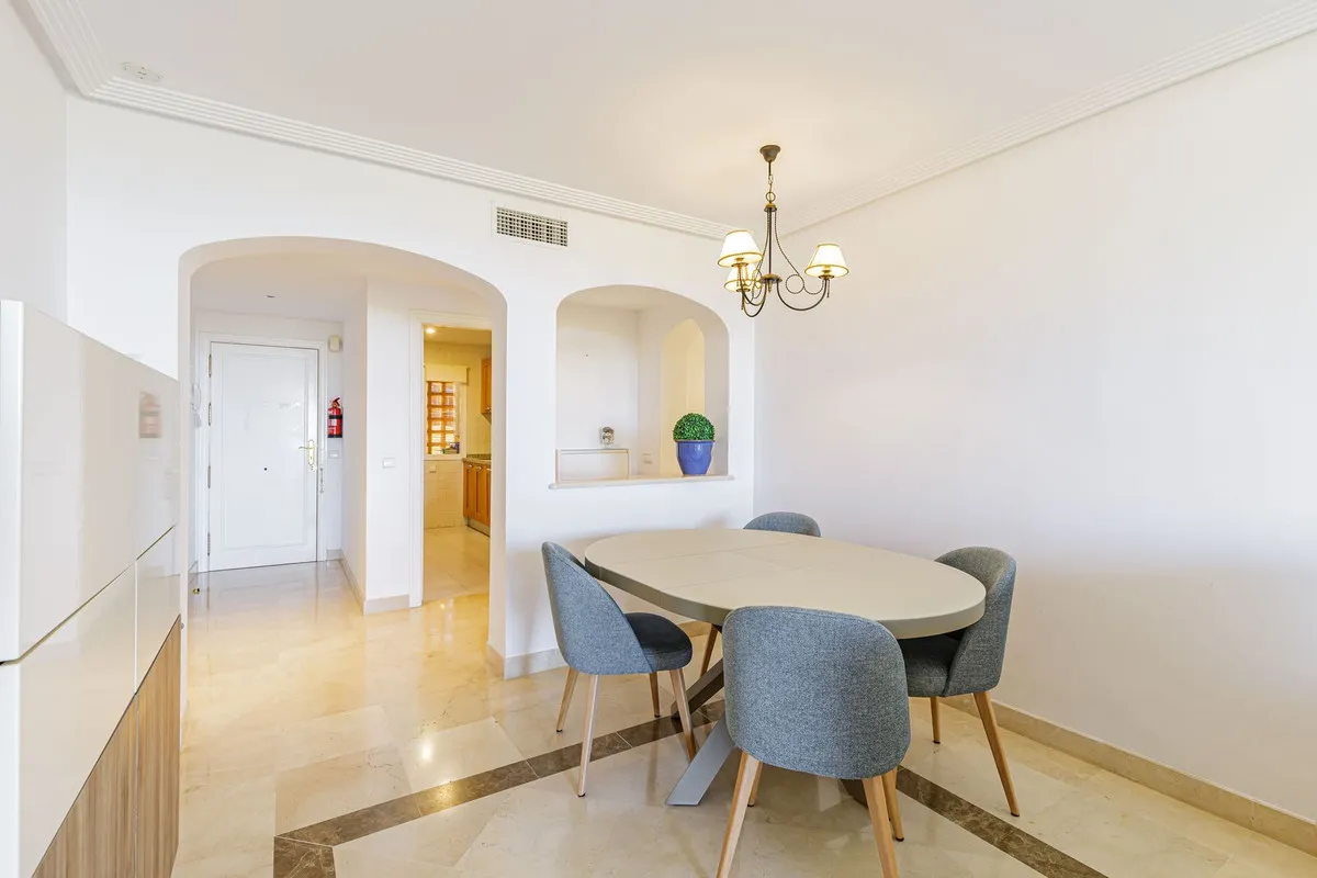 007f7612-5b47-466b-8064-0ce7331d2ade