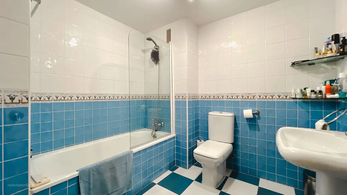 072f6f9b-b332-4a21-8a7c-72c46bb8e0fe