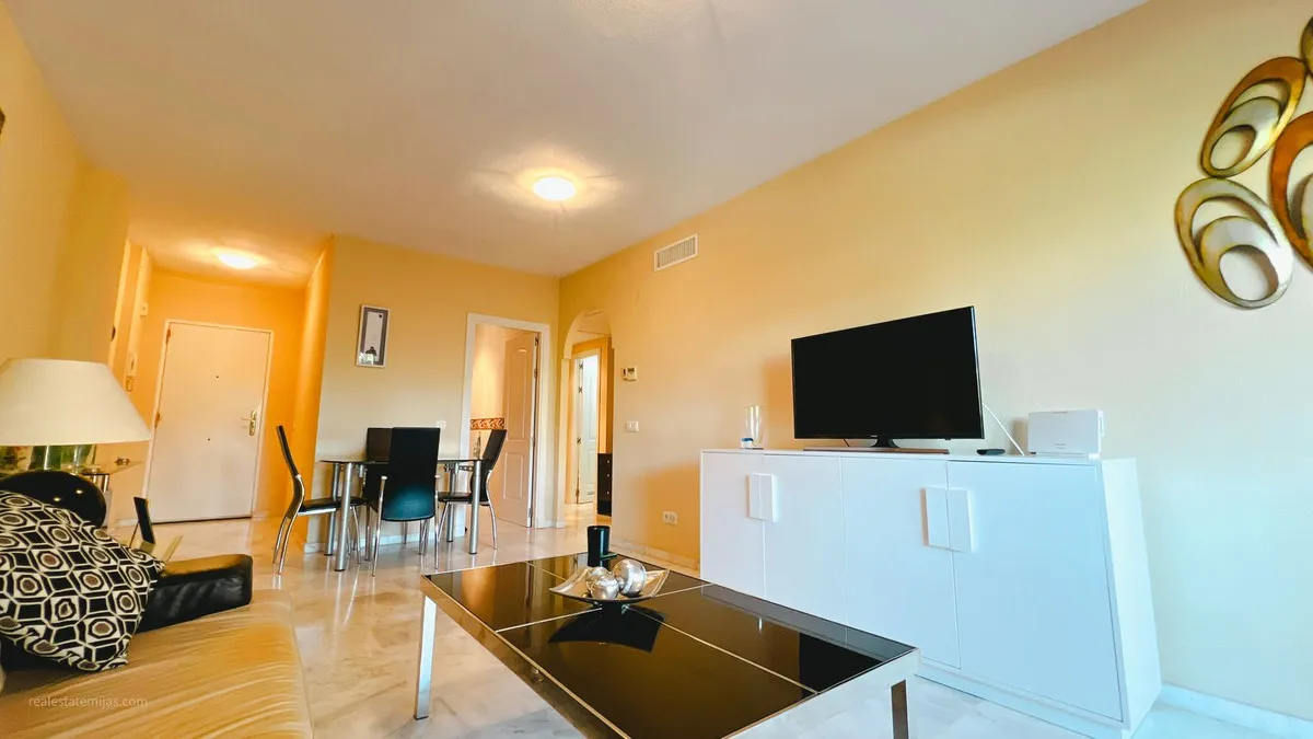 77d784ab-e6f3-49c4-9de6-8f9f51cb7896