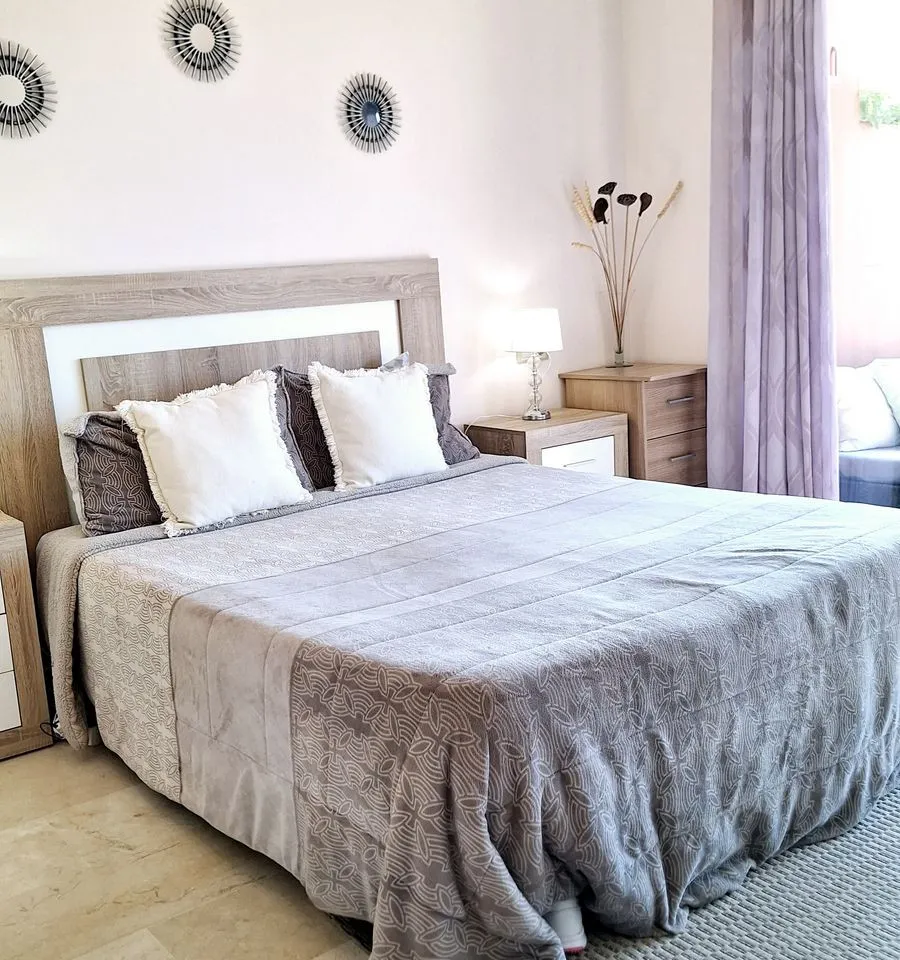 9de80fec-8cac-4d9b-9d5a-5f7f5bcd69c1