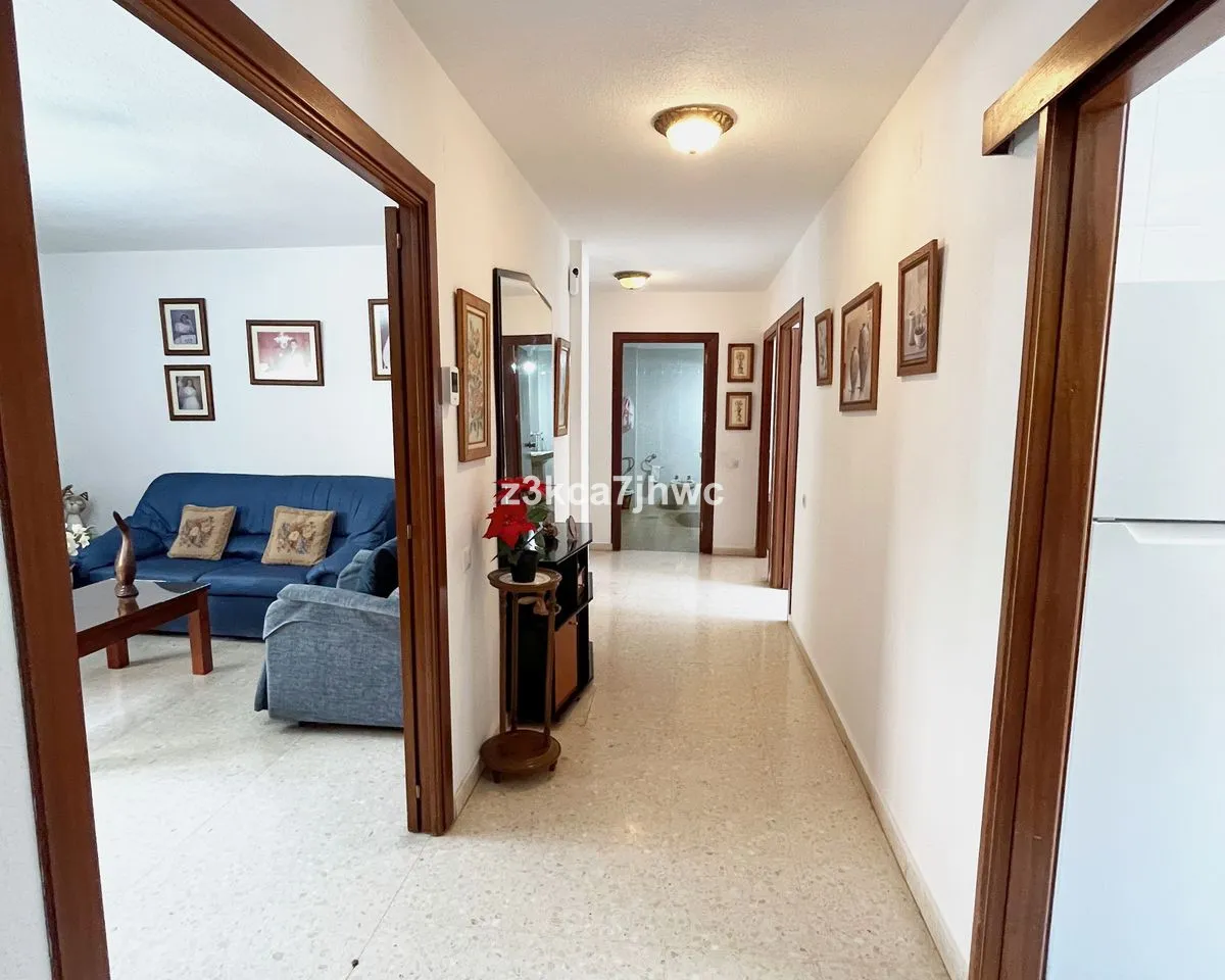 12d3e6c4-1b93-49b9-b908-8915a29b7197