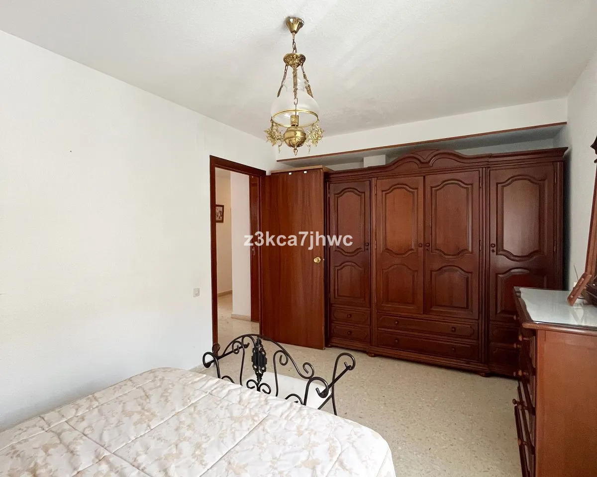 27c84840-58d3-44a5-8042-001123a7c81c