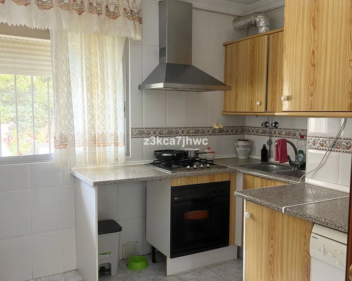 e1e648cf-d6e6-4ec1-bf6b-b3db4ac02d1d