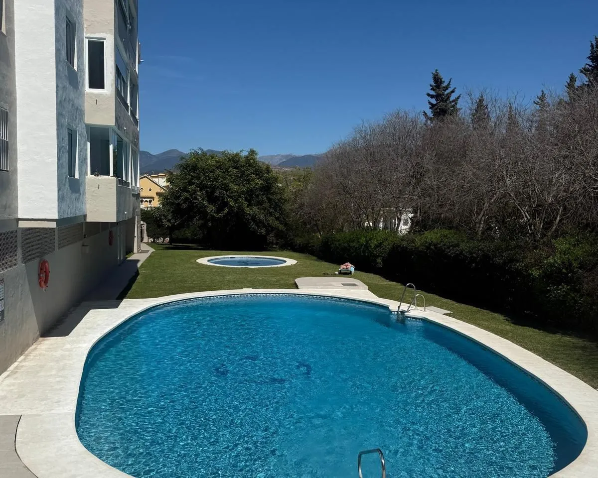 605ed012-7b6a-42dd-aec6-b40a5840c959