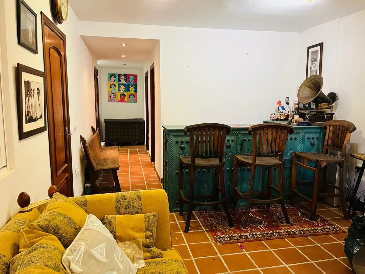 0b896ece-87a5-404f-b735-48ee9d4a405c