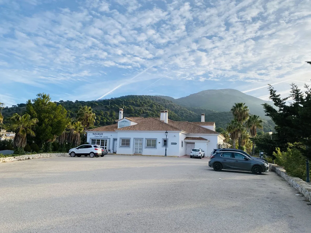 6092ee96-ad30-46b3-a198-21994ffa0d77