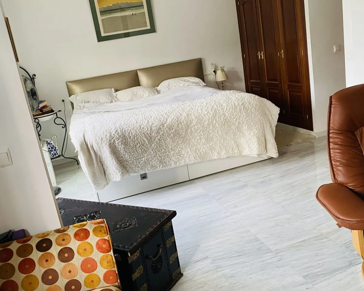 63dd1cff-4993-4644-aa69-268ef5c04ad3