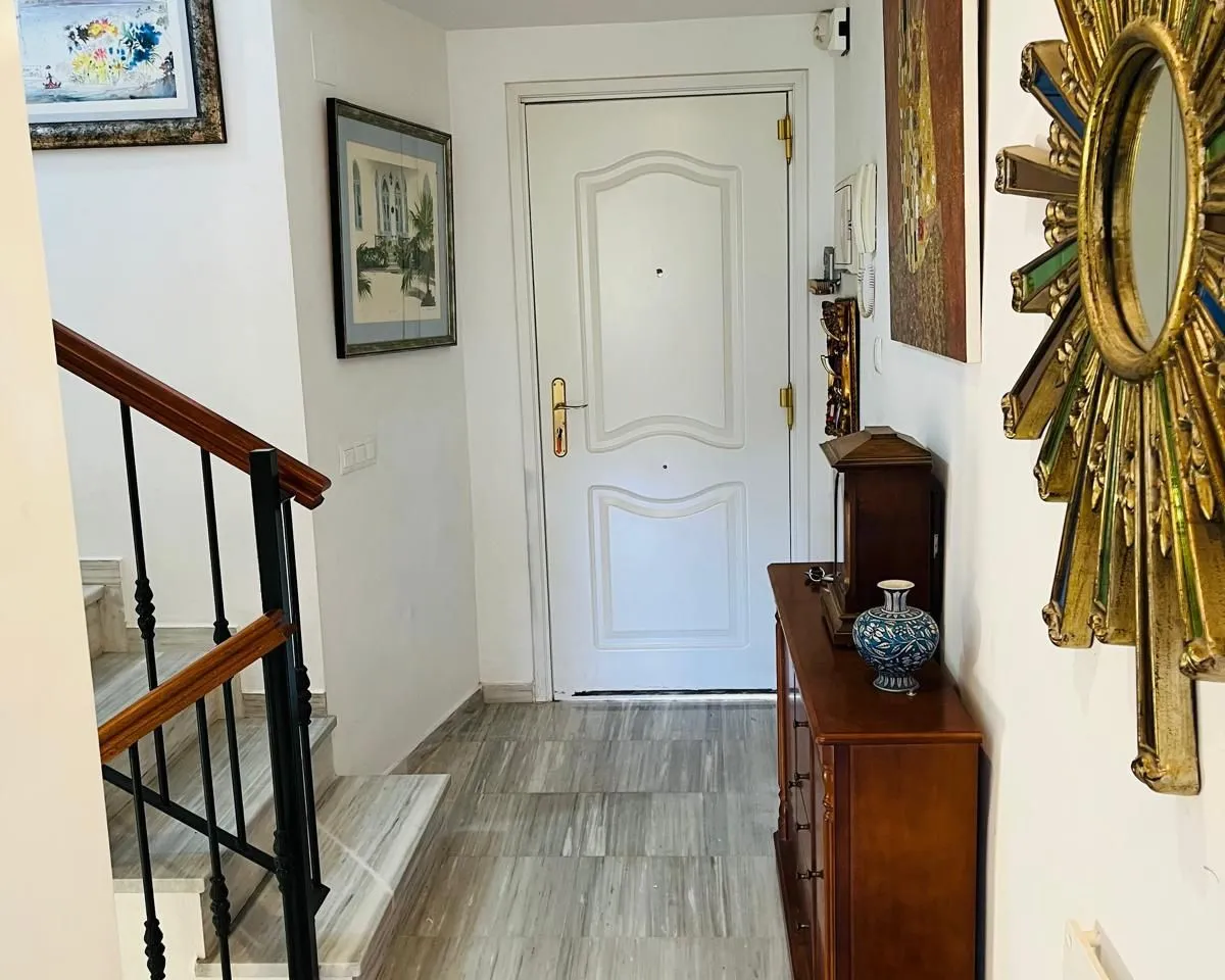 9f88fb1a-42c7-4a57-a89d-6d691172b911