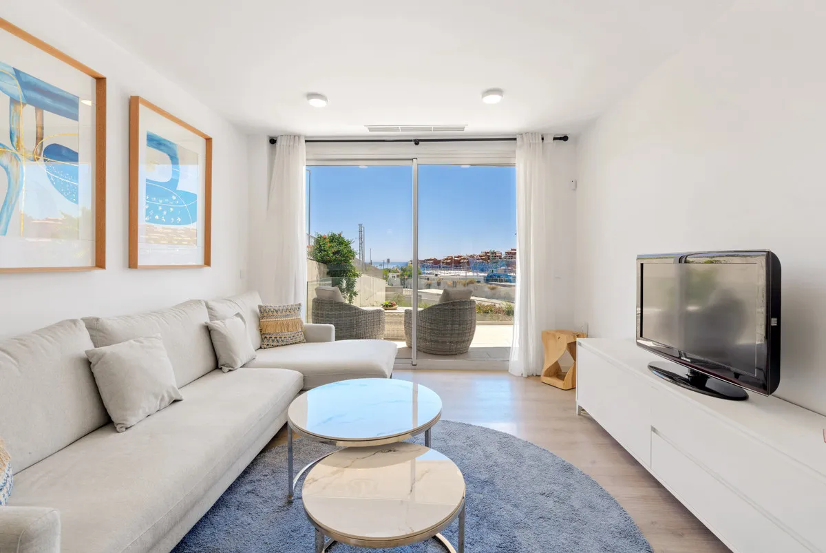 561e68a3-4431-47e3-9b99-d079d53a63b7