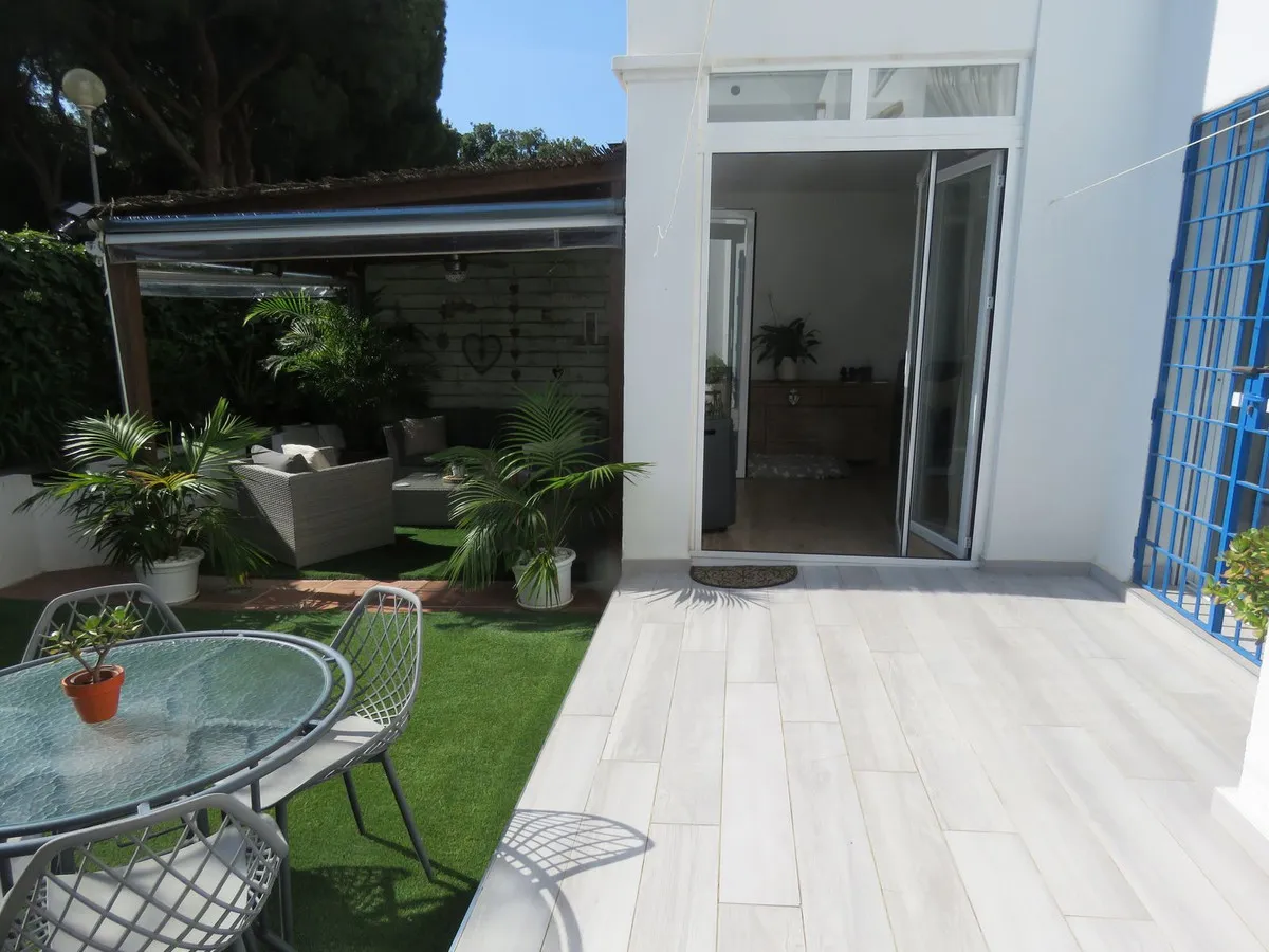 c9e26230-9d46-410d-ad2b-e87e234e9c41