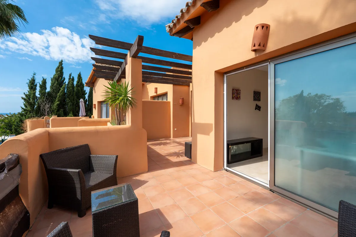 14da0900-588b-4e02-b47a-5abd145b6bf5