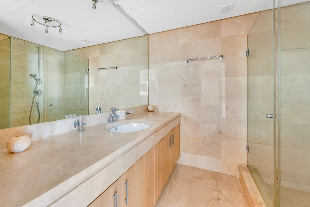 279f26f4-9da8-4db4-849f-0d093a27cefa