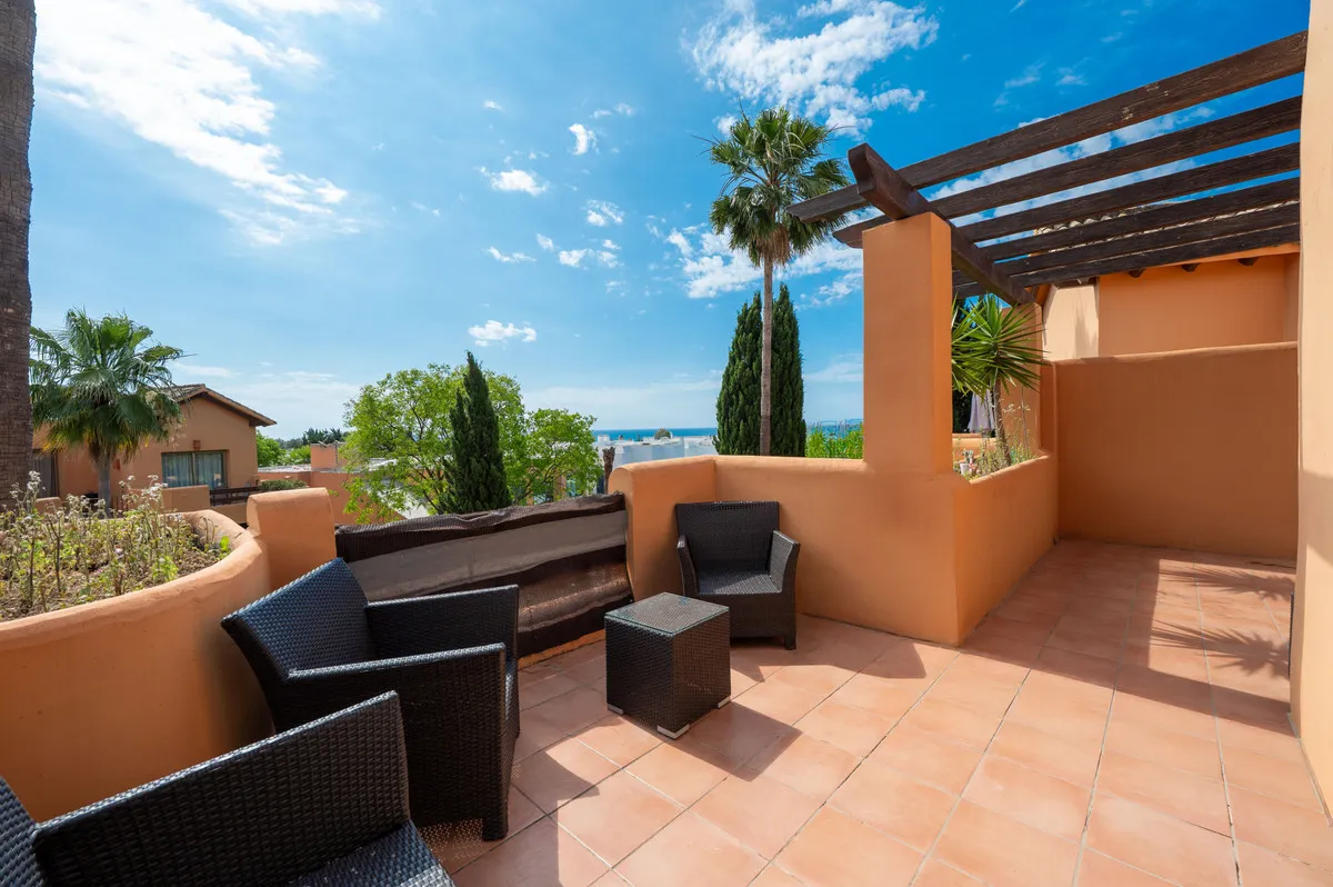 3957dde4-f006-4493-825a-8175f5a2afc0