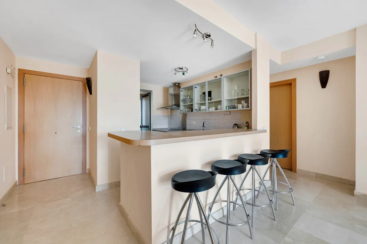 c9f22764-4c86-47a9-a656-19348ebecff2