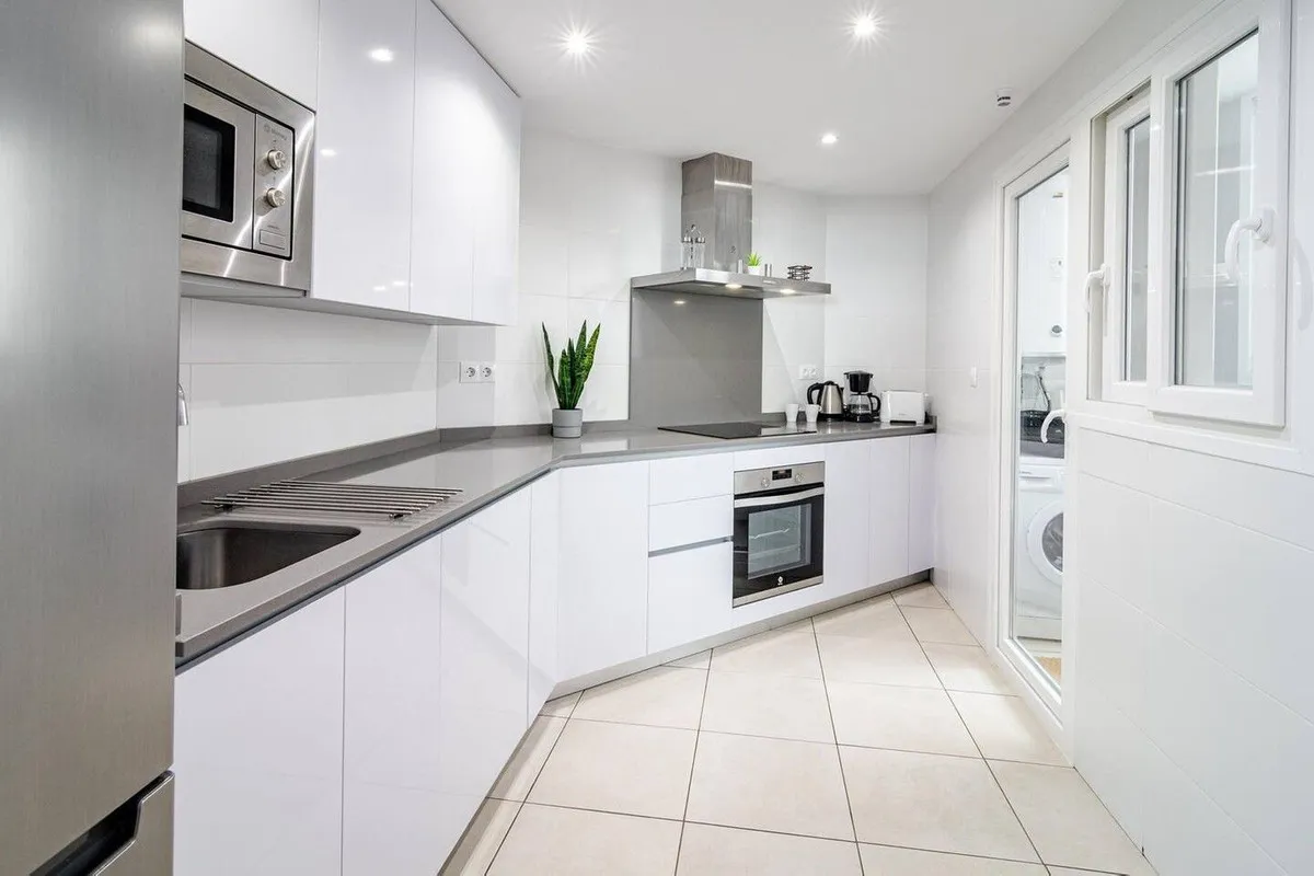 244d584c-81df-49e1-853c-e2a1d4c2099c