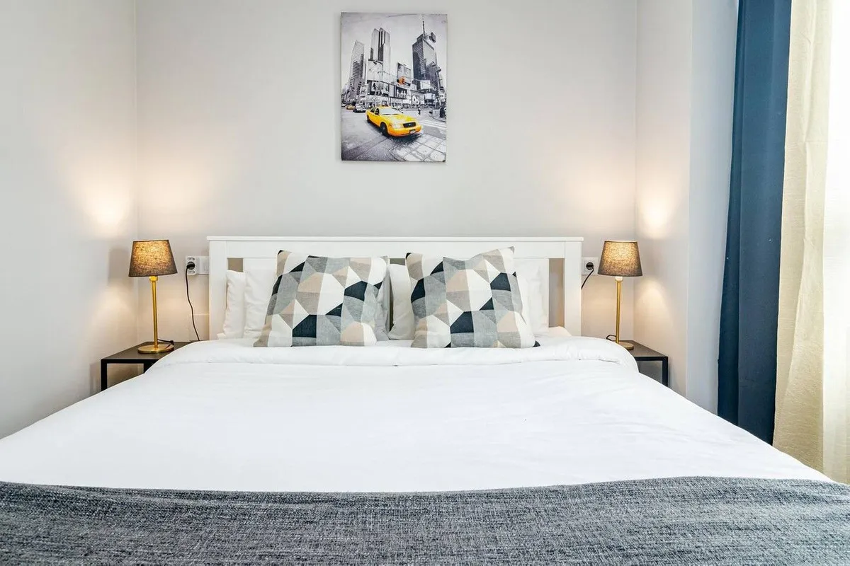 dac6a3bb-83e0-4e33-929d-f7f3406e4c4a