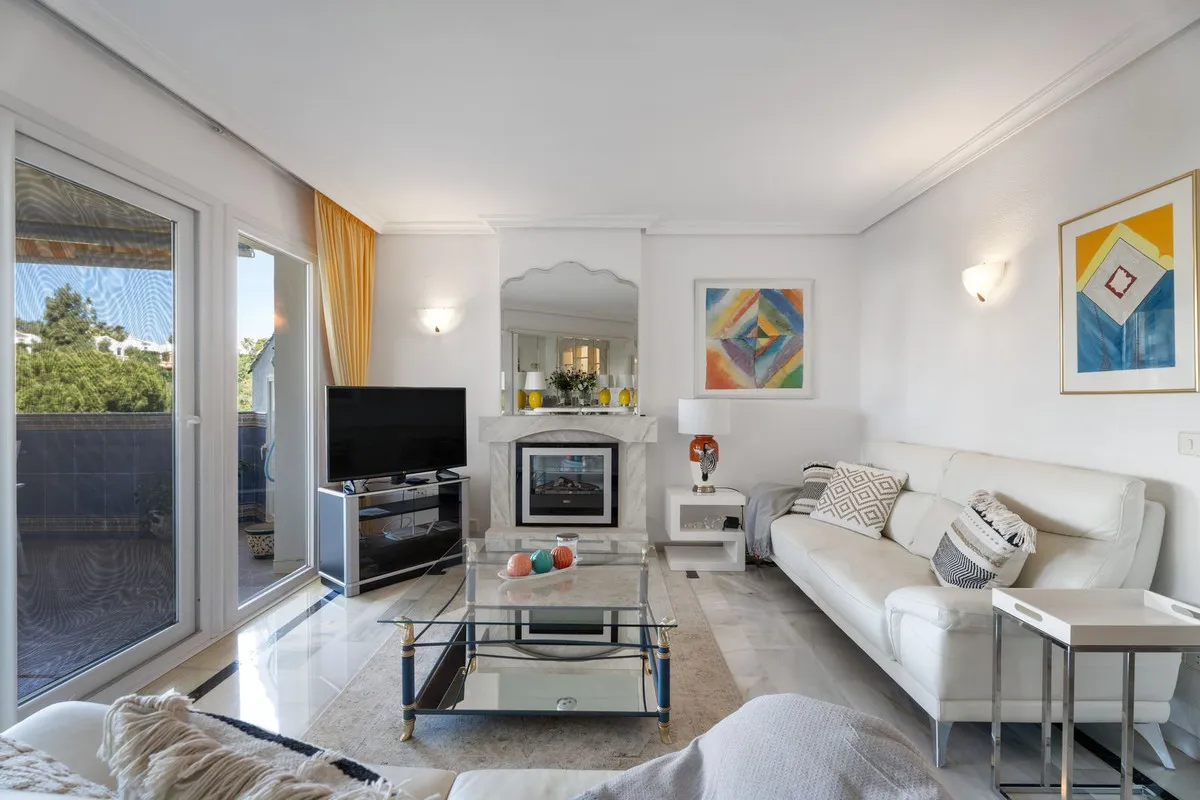 0da4bb56-fb99-46a1-84a9-0e89ffbd8c6f