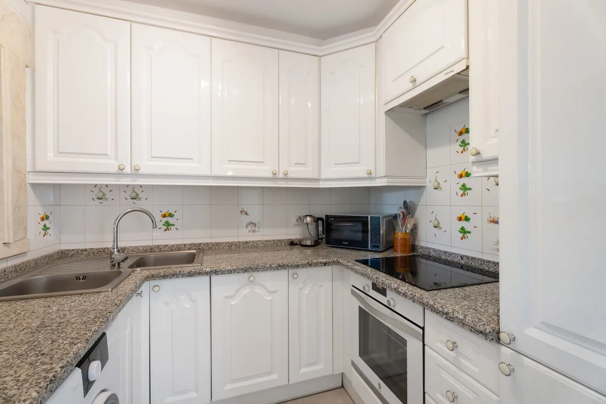 95823bb5-6e78-4603-9c3b-33abf377dcc2