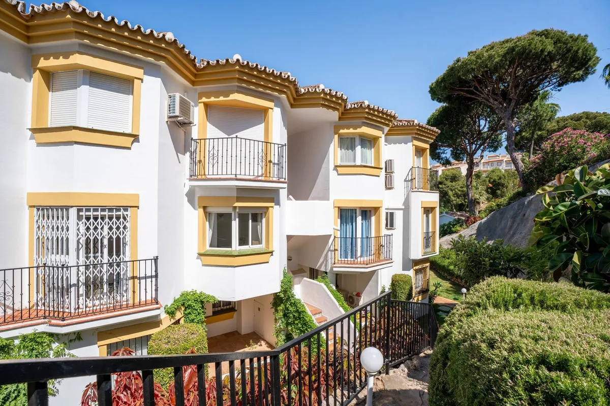 b40a2cac-52b3-44a1-8244-8e4bbf2c9e48