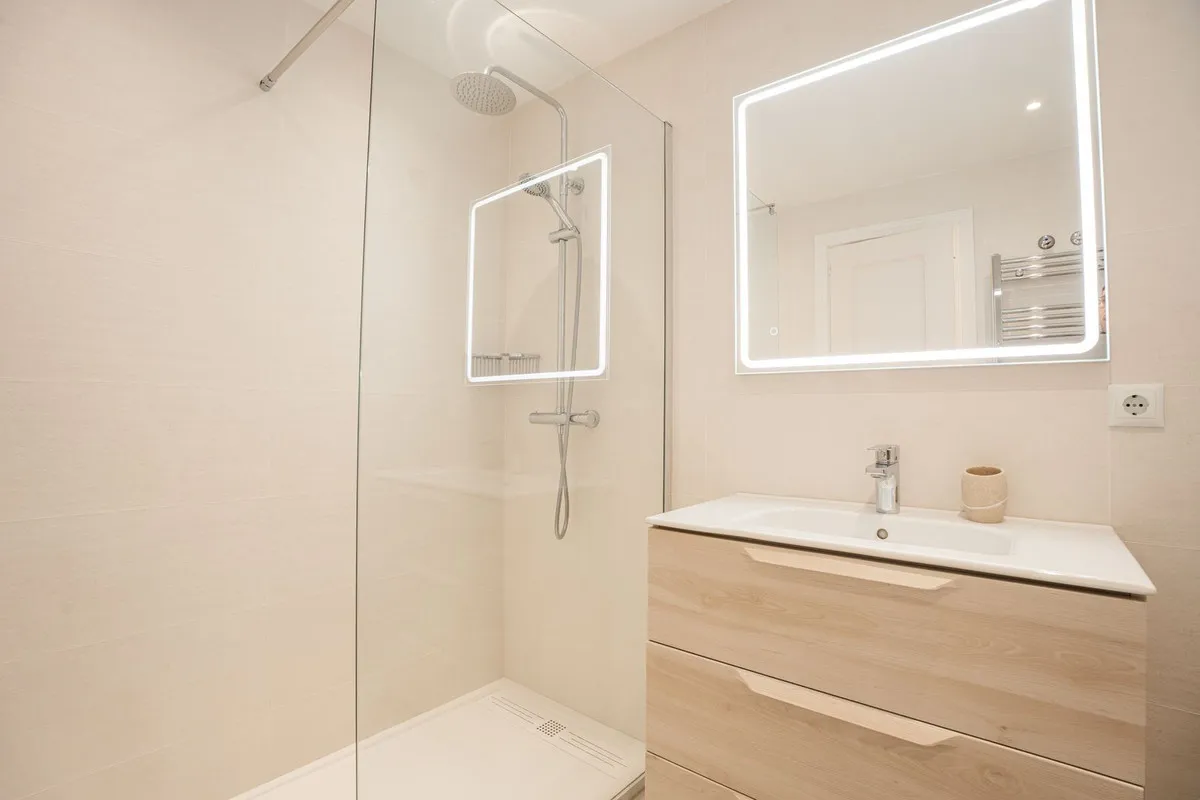 dd6db4d4-7b40-4ee8-ab90-815fabfc56ee