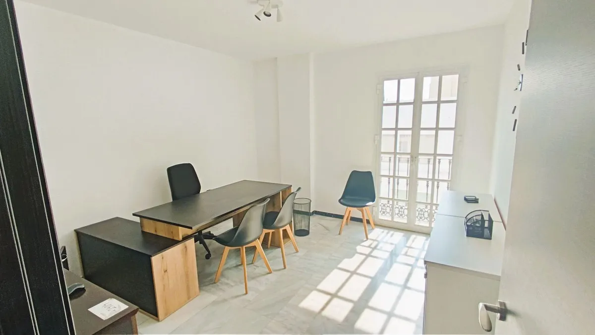 32fa9c5d-b0c4-44f3-8236-bd5fe5143841