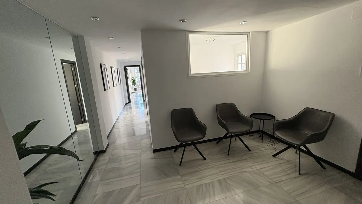 e3a3a7d9-0b15-4ad8-98b2-1e99a8560652