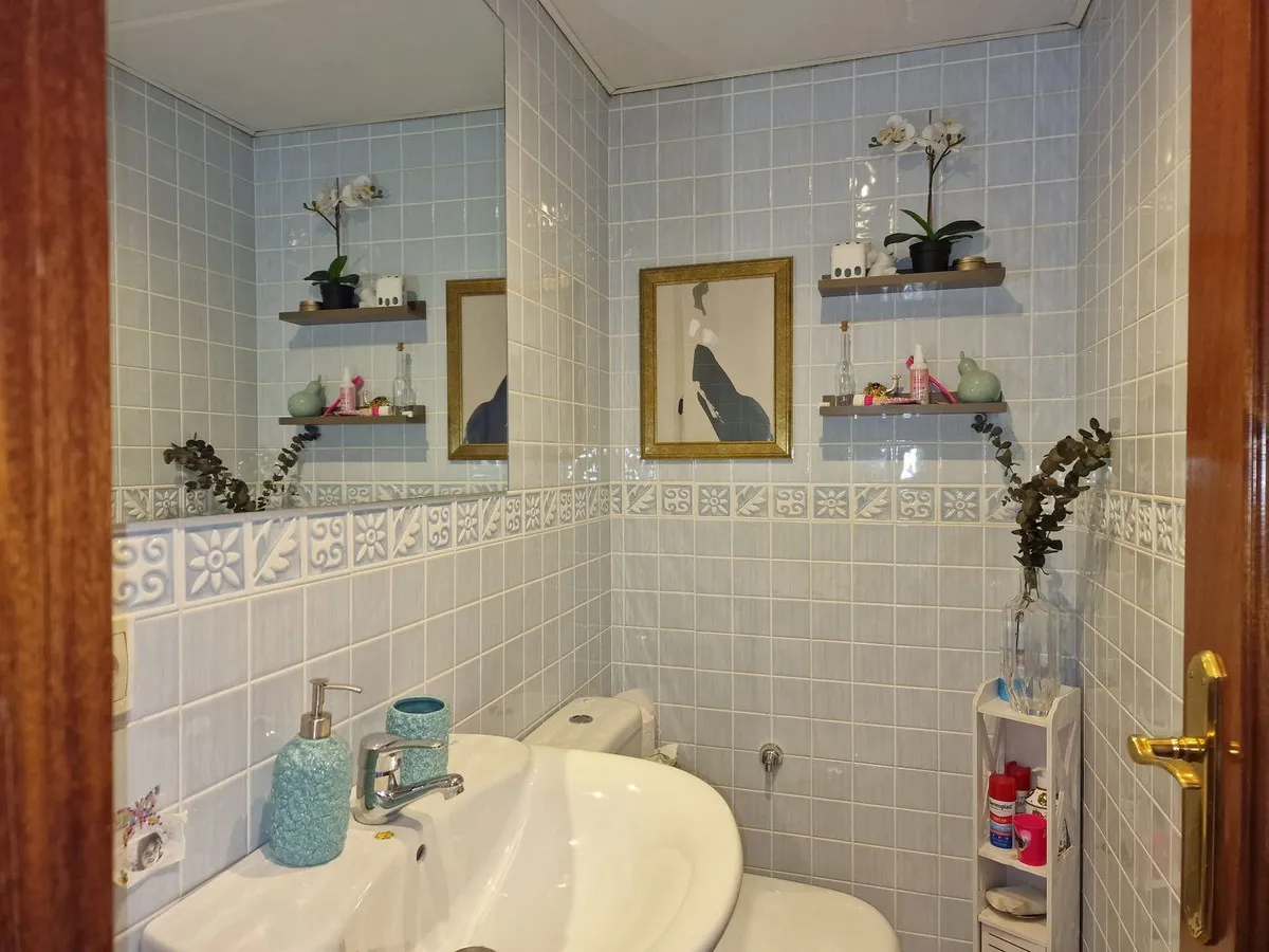 5b8b7f54-dda9-4473-bac1-befcc97529fe