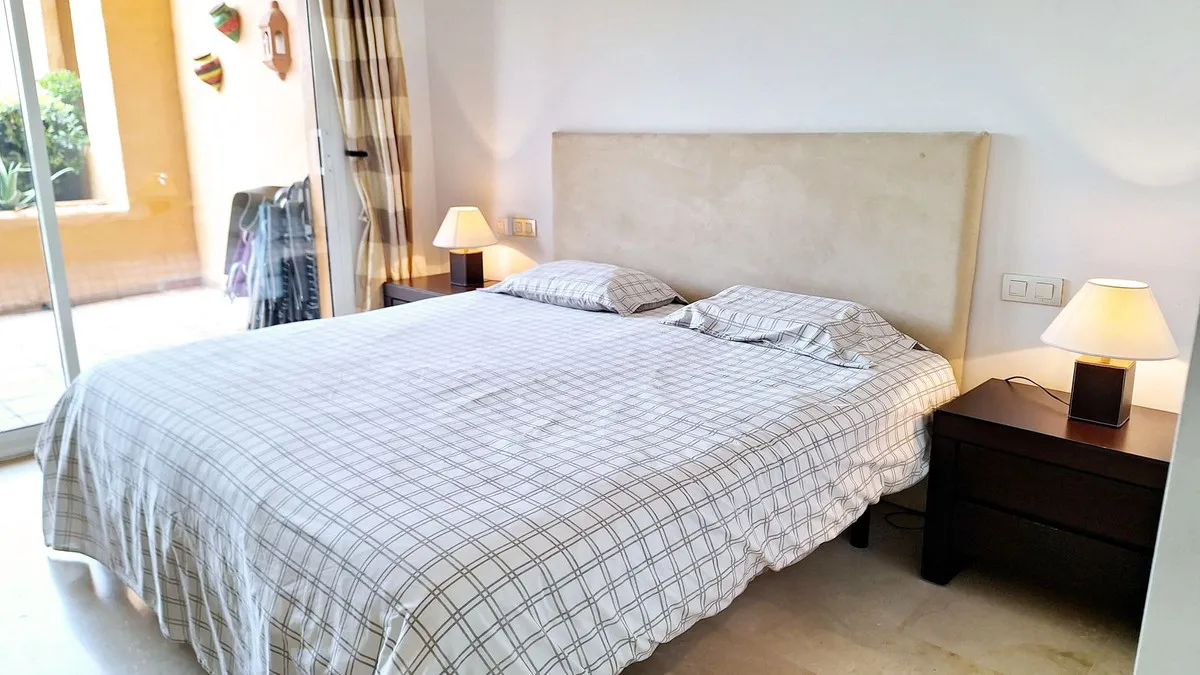 909b6b57-31ee-432d-a8d6-57e2955d990d