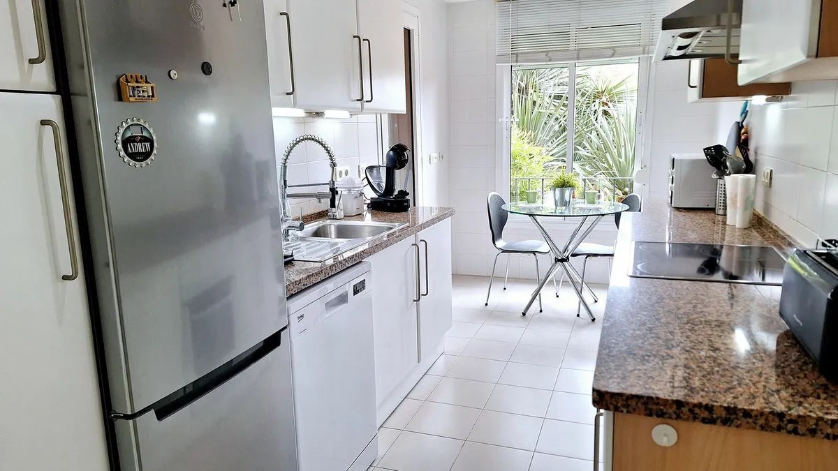 d38b1e0b-a49a-484d-9125-f272f619a3ab