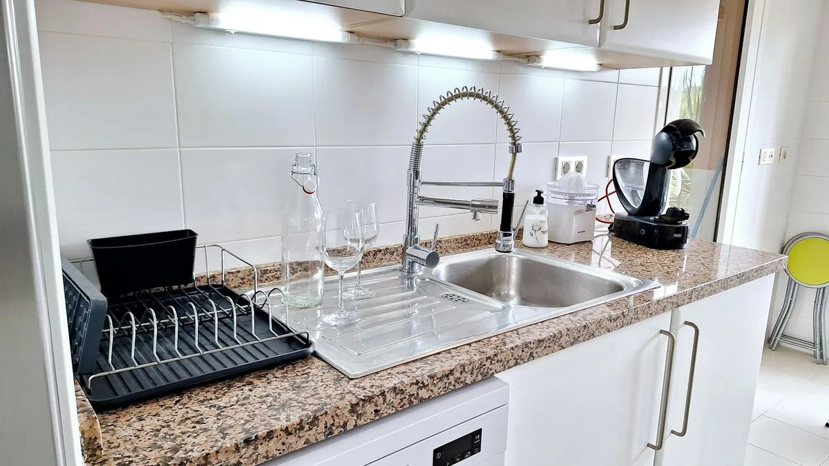 de9efad5-c478-411a-8a03-d85279ecdf8b