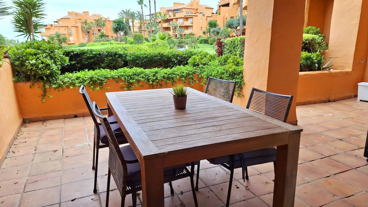 e6e0d2e4-23eb-4c67-8f4d-fca6569c09bb