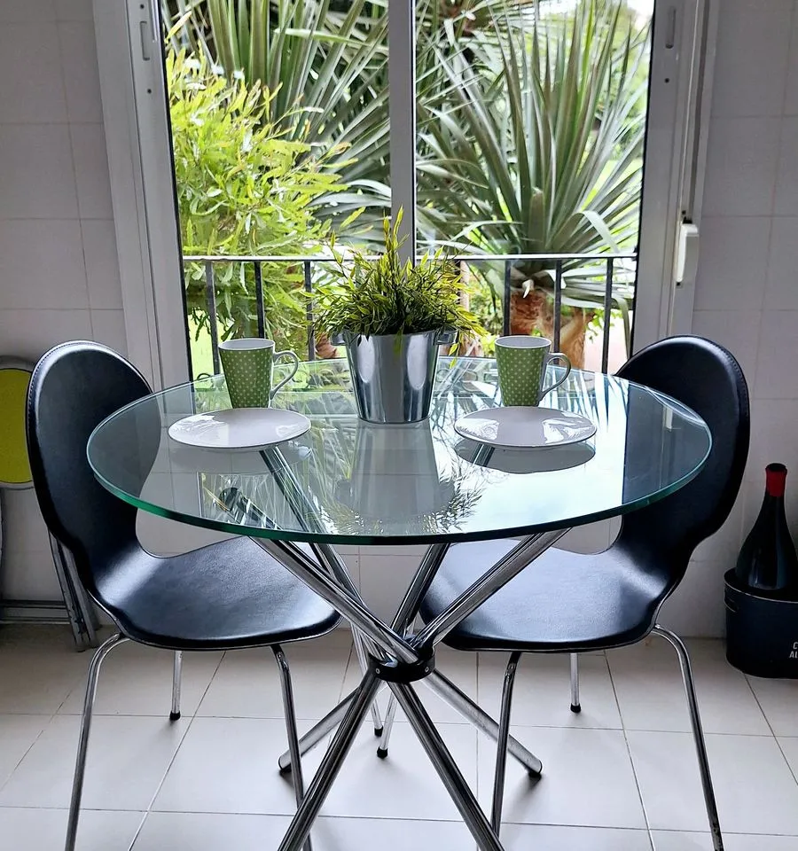 f646d9ba-e971-447d-b9bd-7c71ffdfe5c0