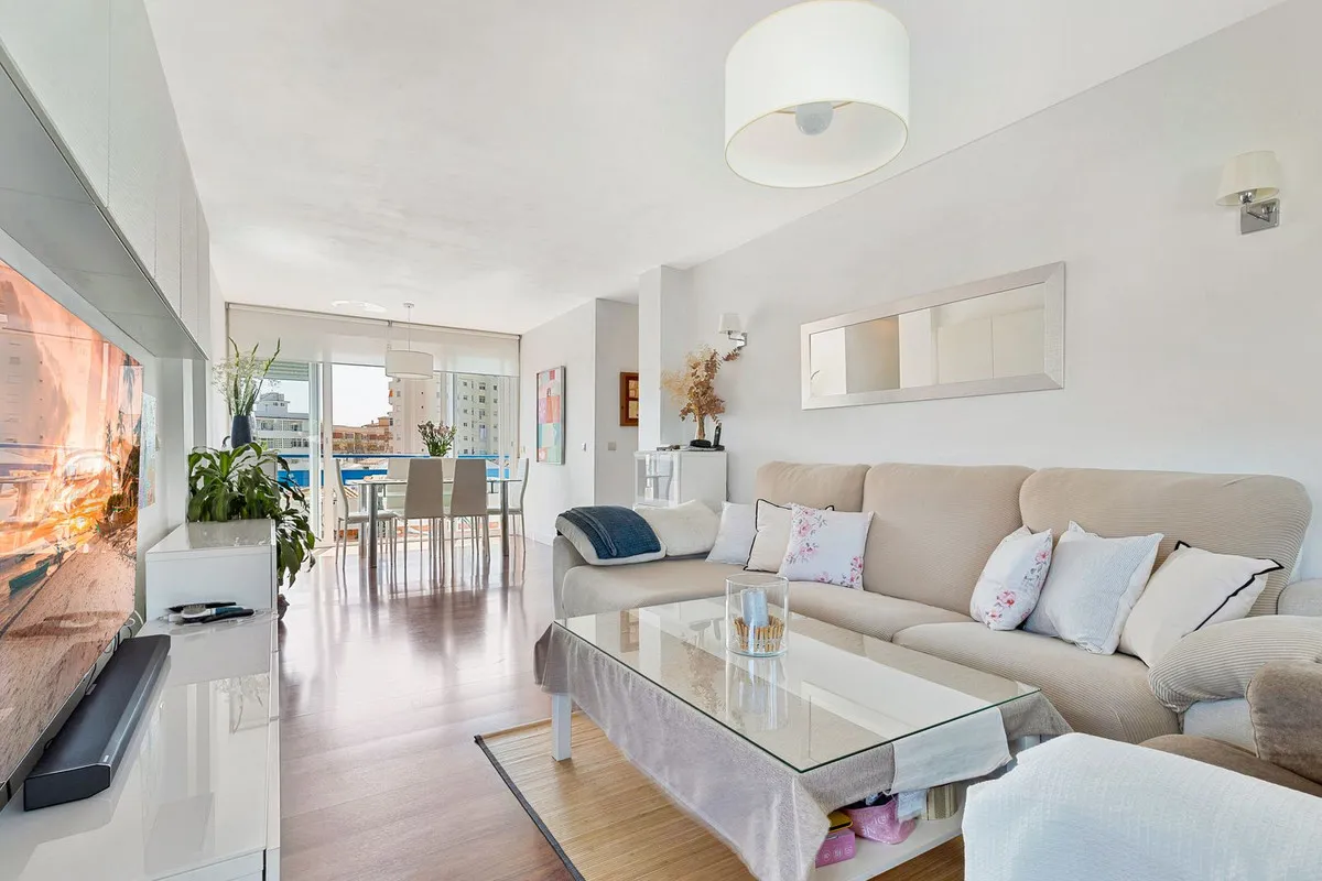 25f0ef61-391c-4919-9dfa-9e64cf57ef6c