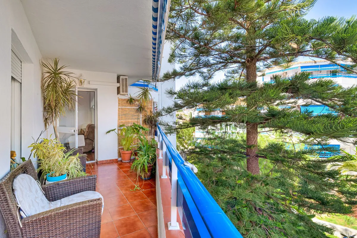 e7e16d01-55d5-4723-a3a6-bf8b29594f0e