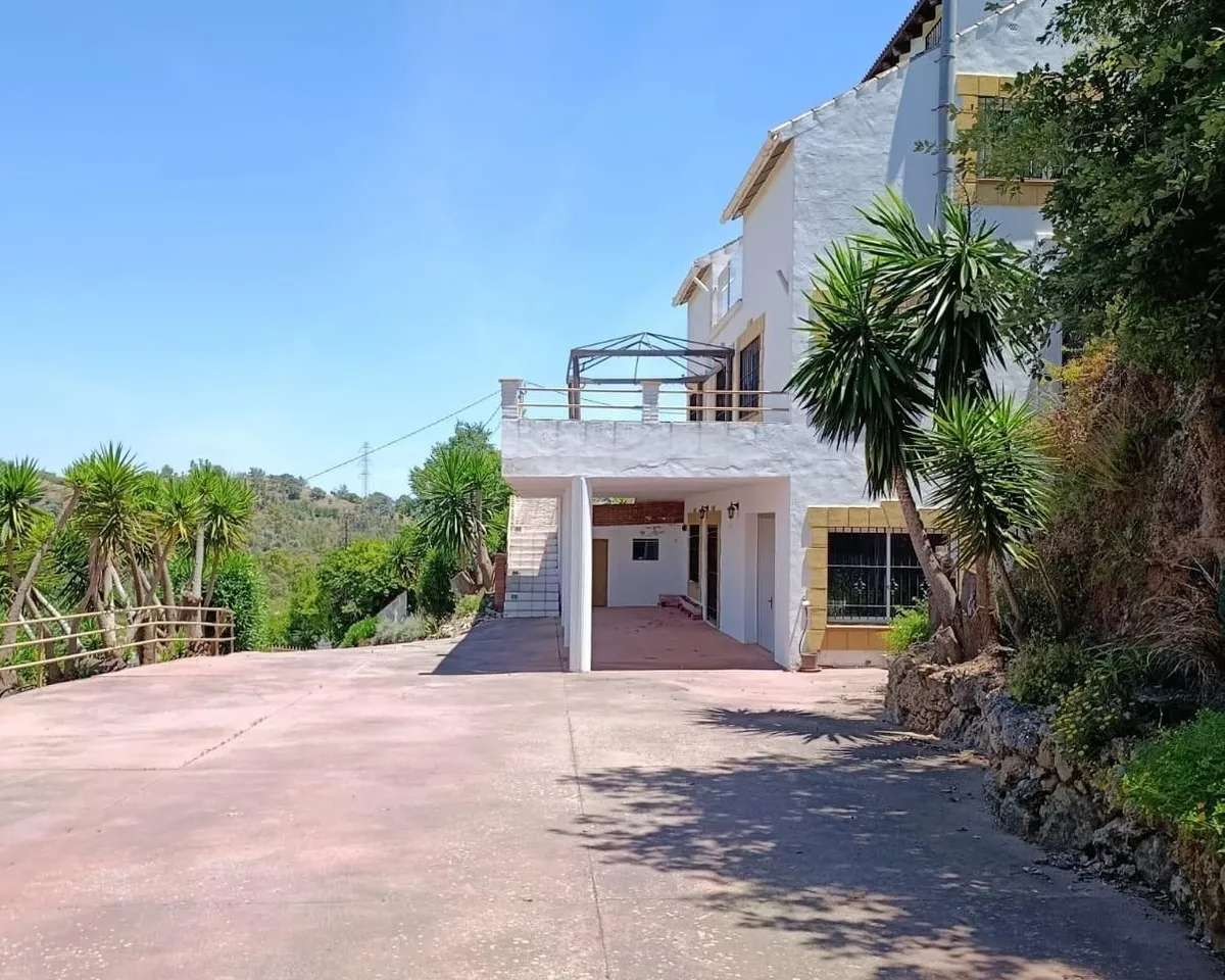 2da47739-4634-4992-a538-cc5c52f59445