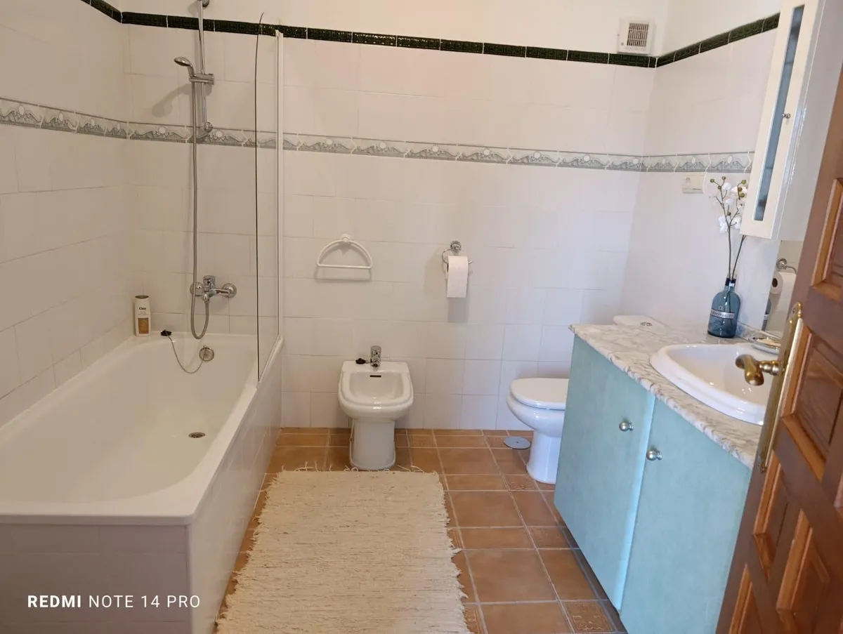 5bad83e8-0eea-405d-8fa7-fc5bfe535b59