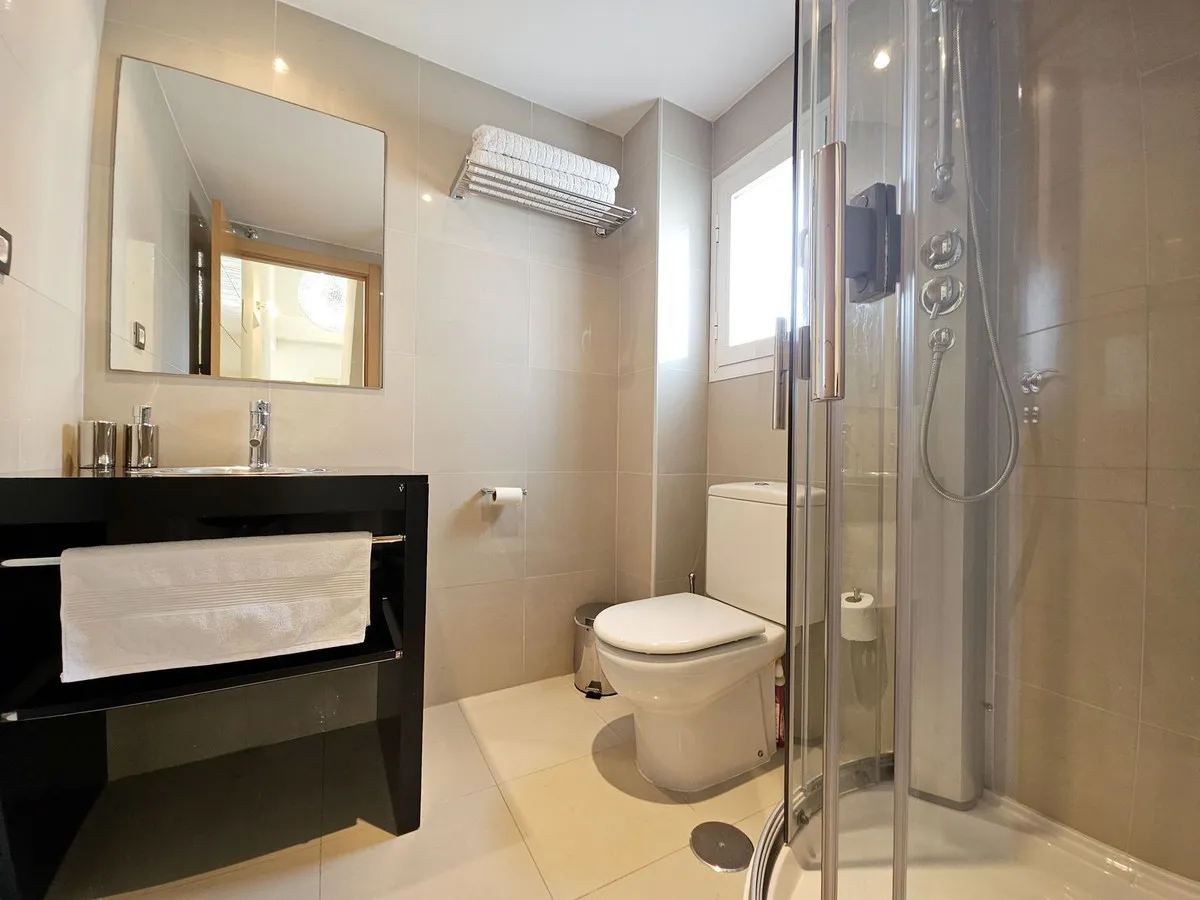 a3c20a57-5ea4-459b-a3a6-87c2b1e0747e