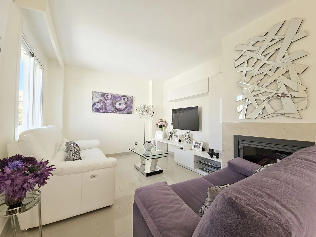 fe6cd070-a3ca-45d4-96fb-616b1c93d810