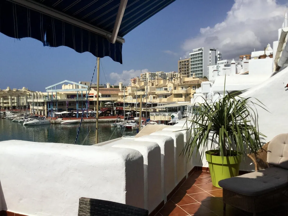 d87317ab-fdba-4920-8f03-6854ef06fe8a