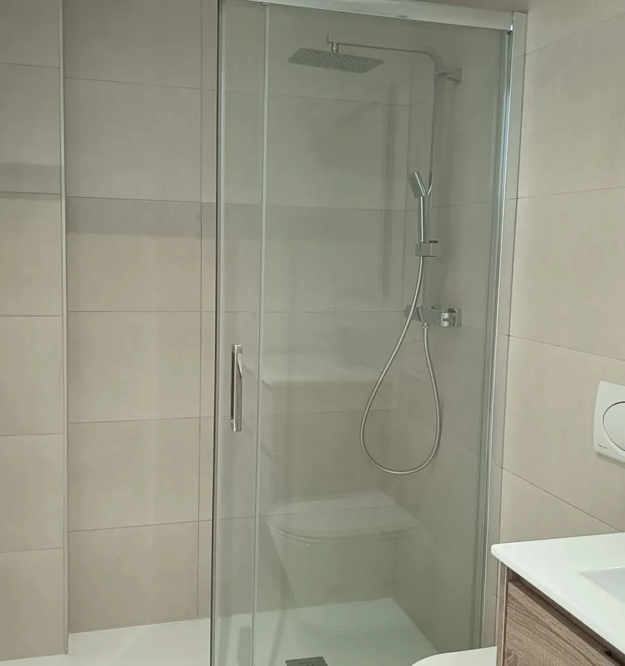 09dbe09f-3dc8-4d04-b2ec-06b22319a988