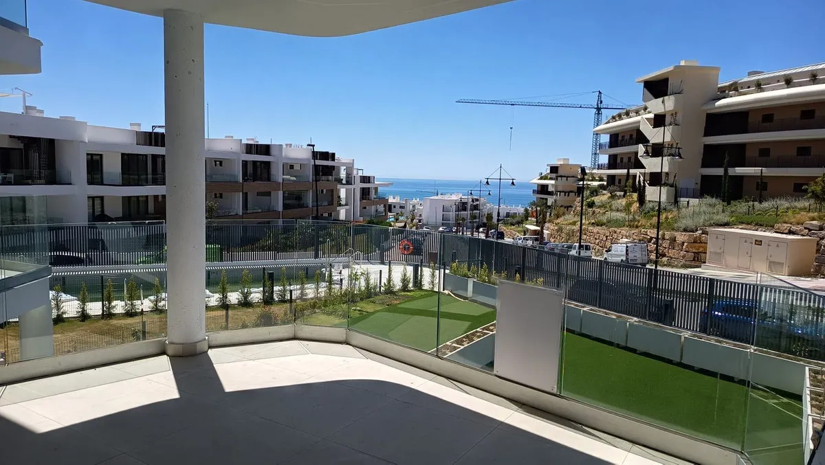 54bfe3b0-8950-4a2c-9dfa-cbe3c6b72873