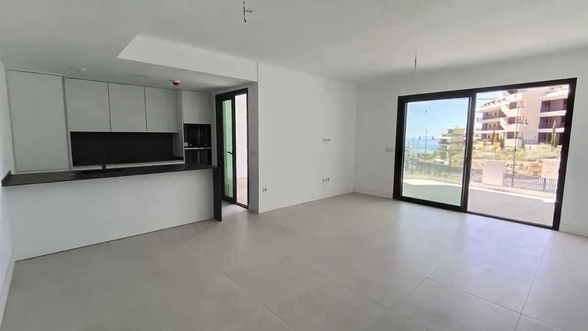 741037ff-2fc1-4c6c-aa7a-be1b2ee27bba