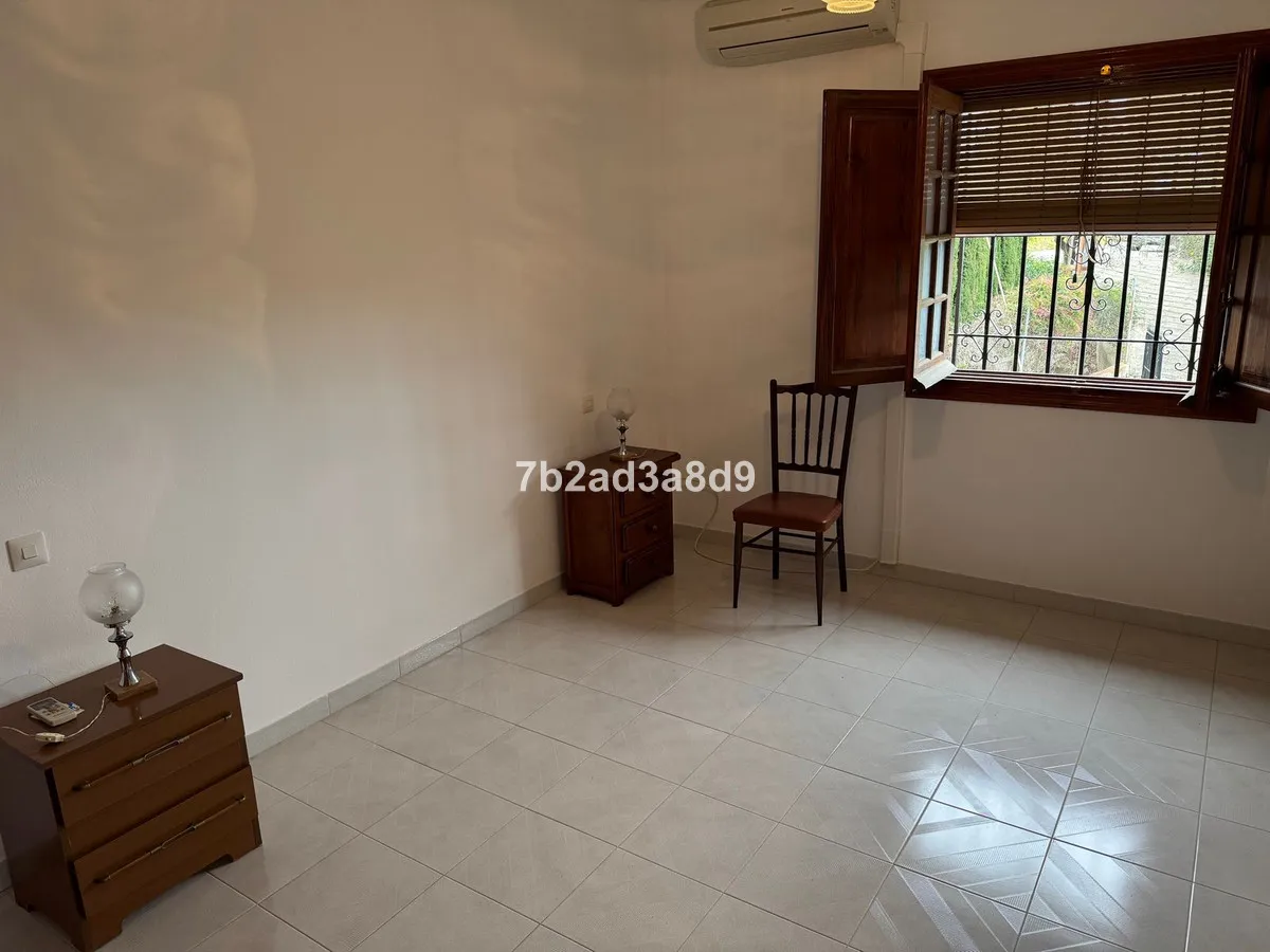 5172c833-43ff-498d-b555-34257d9a511c