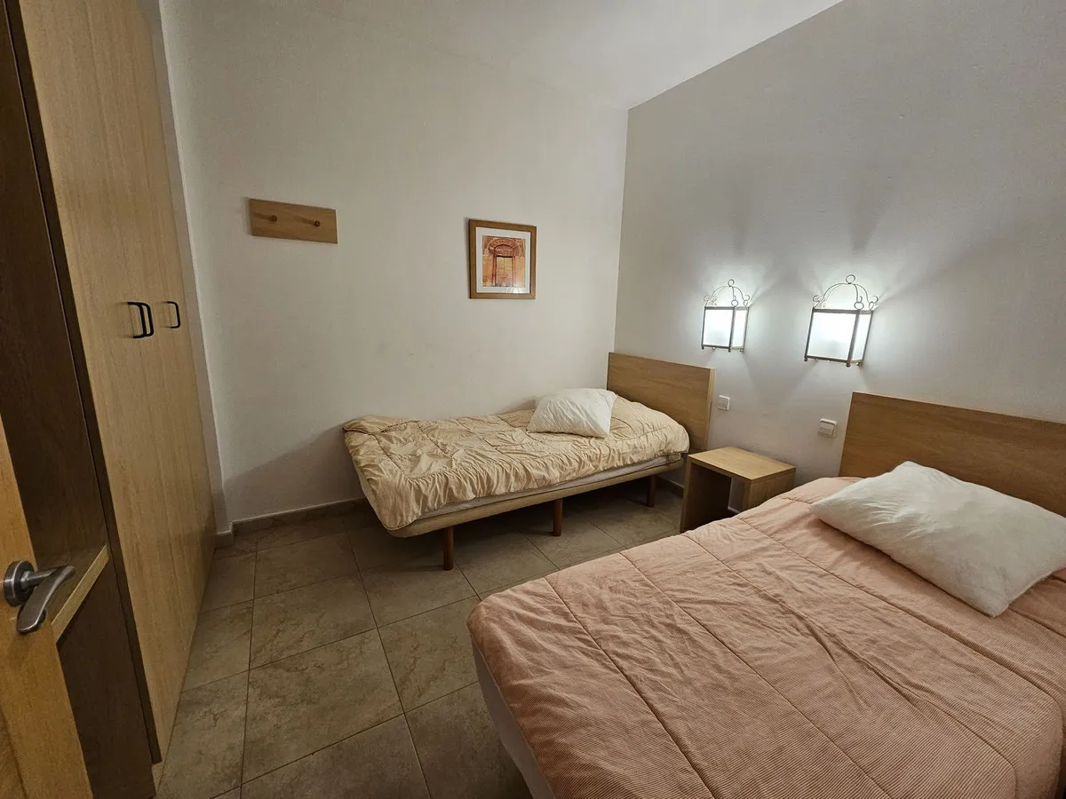 984ccc90-bf0e-461f-bfb9-584e65c1565b