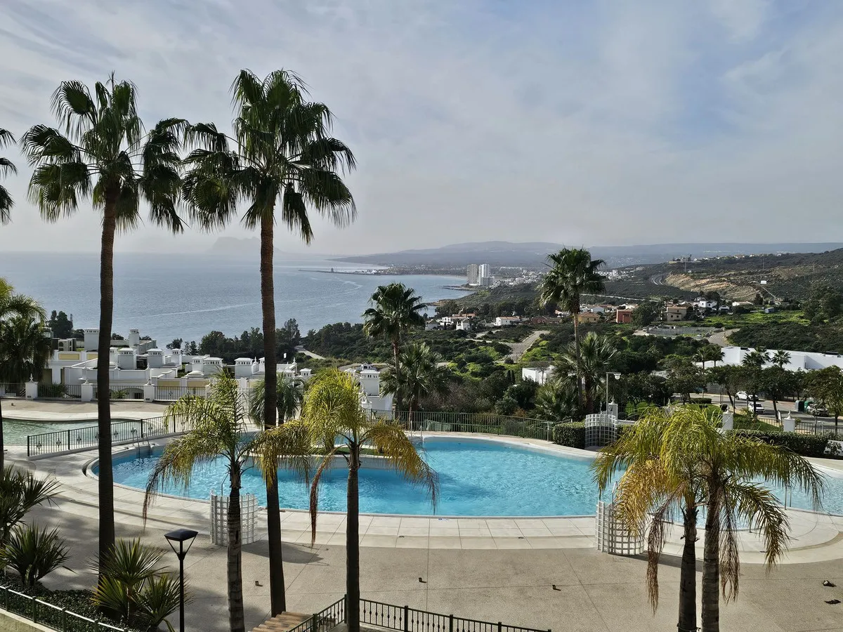 def945c3-4be4-4a7d-ac83-d2ab4c3b9d90